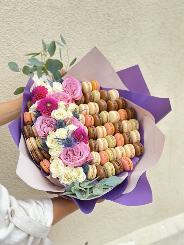 Macaron Bouquet | Flowers Delivery in LA | Fruquet LA
